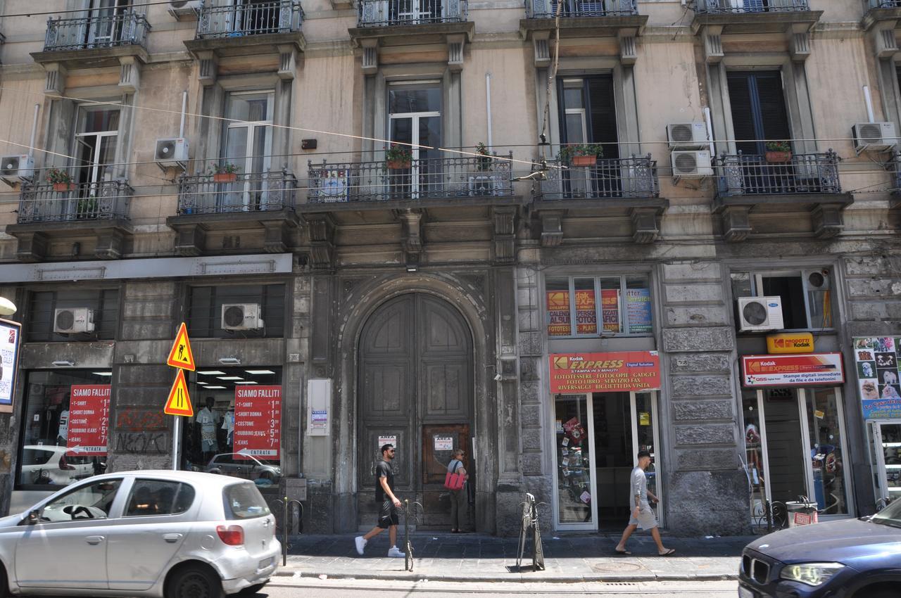Benvenuto A Napoli Bed & Breakfast Exterior photo